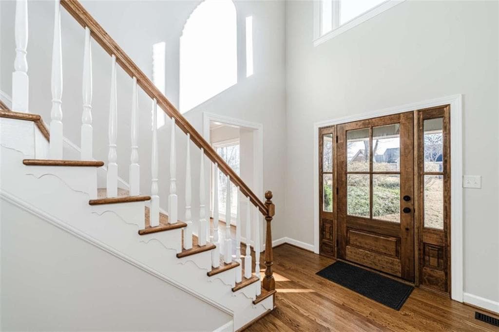 4 bedroom, 3 bathroom, 3,903 sq ft single family residence for sale at 20 Coventry Drive, Rome, GA 30161 — photo 2