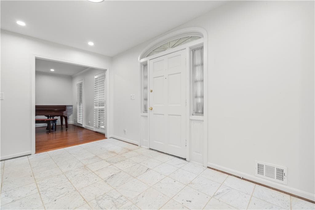 4 bedroom, 3 bathroom, 3,128 sq ft single family residence for rent at 78 Pheasant Drive, Marietta, GA 30067 for $3,600 a month — photo 6