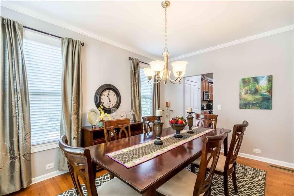 5 bedroom, 3 bathroom, 3,071 sq ft single family residence for sale at 3422 Fallen Oak Drive, Buford, GA 30519 — photo 2
