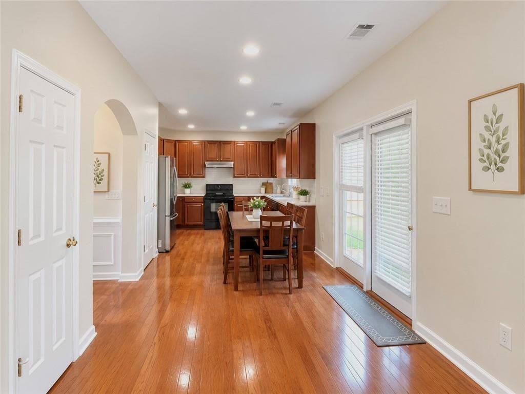 4 bedroom, 3 bathroom, 2,577 sq ft single family residence for sale at 1113 Overview Drive, Lawrenceville, GA 30044 — photo 9