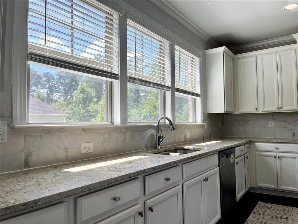 4 bedroom, 4 bathroom, 2,614 sq ft townhouse for sale at 2277 Fremont Drive 4, Marietta, GA 30068 — photo 4