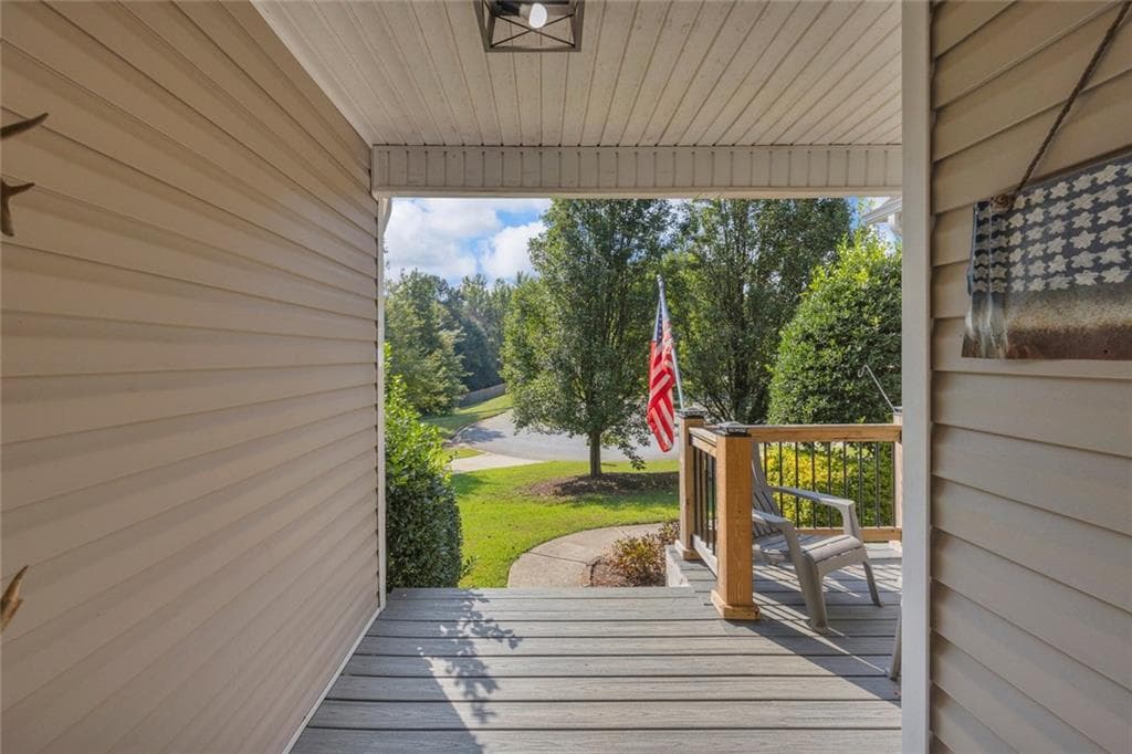 4 bedroom, 2 bathroom, 2,773 sq ft single family residence for sale at 89 Katie Spring Lane, Jefferson, GA 30549 — photo 6