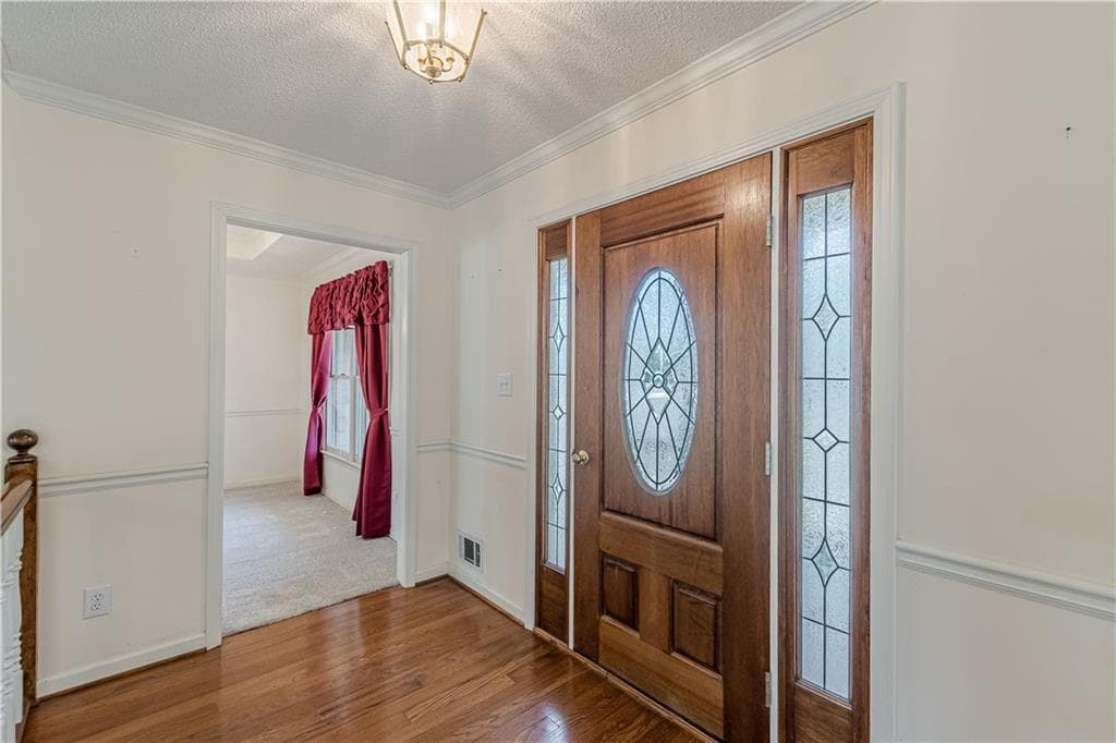 3 bedroom, 2 bathroom, 1,614 sq ft single family residence for sale at 110 Eastfield Court, Mcdonough, GA 30252 — photo 2