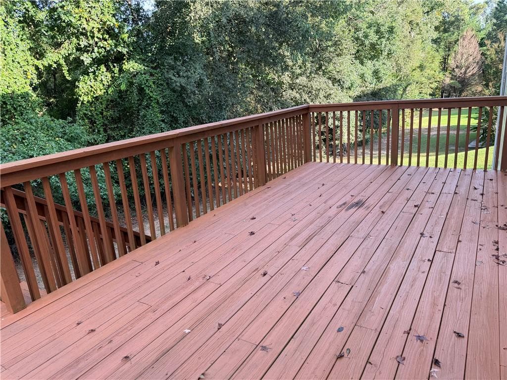 5 bedroom, 3 bathroom, 2,734 sq ft single family residence for sale at 555 Midhurst Place, Johns Creek, GA 30024 — photo 6