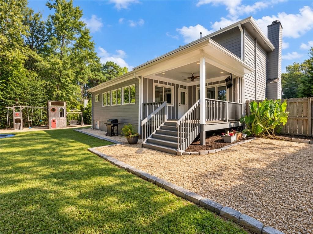 4 bedroom, 4 bathroom, 2,582 sq ft single family residence for sale at 1229 Gate Post Lane, Lawrenceville, GA 30044 — photo 2