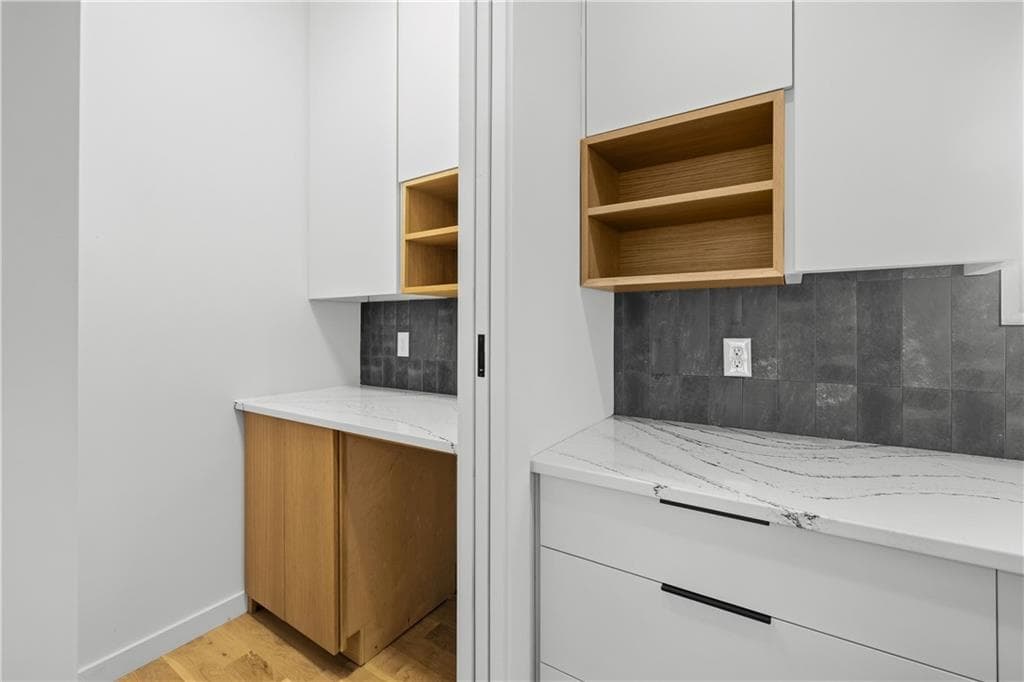 5 bedroom, 4 bathroom townhouse for sale at 1010 Boulevard SE A, Atlanta, GA 30312 — photo 7