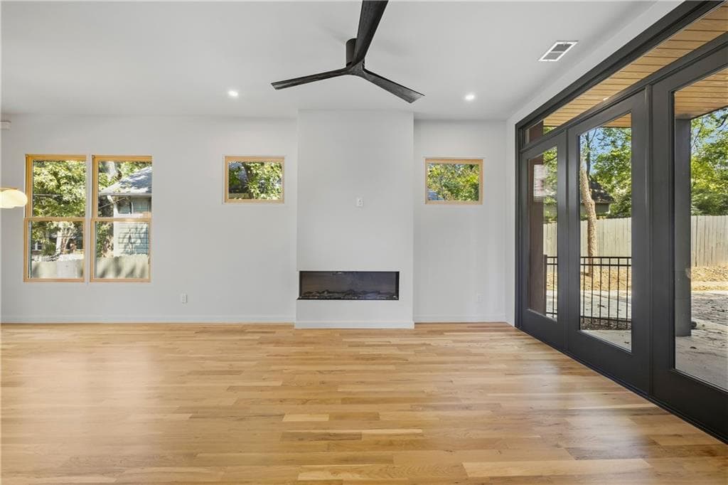5 bedroom, 4 bathroom townhouse for sale at 1010 Boulevard SE A, Atlanta, GA 30312 — photo 10