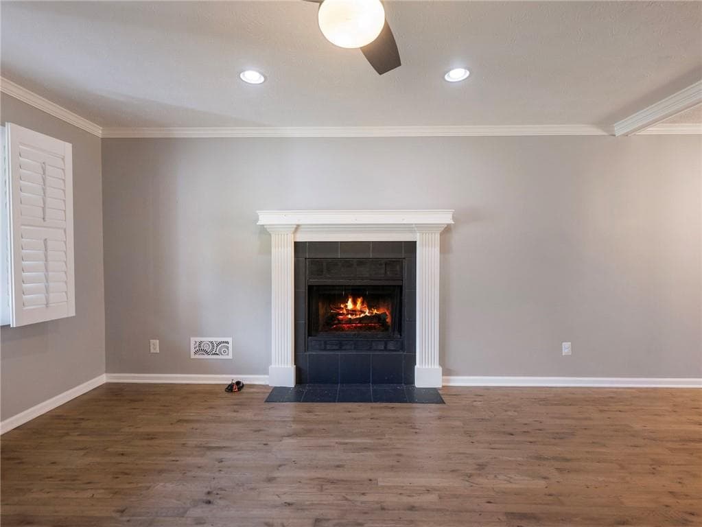 4 bedroom, 4 bathroom, 2,582 sq ft single family residence for sale at 1229 Gate Post Lane, Lawrenceville, GA 30044 — photo 7