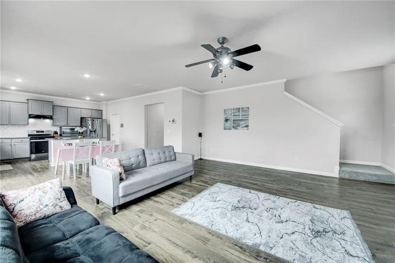 5 bedroom, 3 bathroom, 2,845 sq ft single family residence for rent at 4770 Burningbush Way, Cumming, GA 30040 for $3,500 a month — photo 5