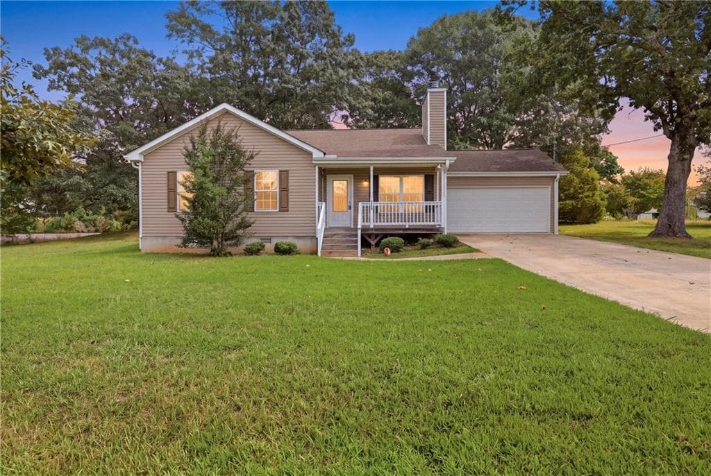 3 bedroom, 2 bathroom, 1,218 sq ft single family residence for sale at 6214 Helen Street, Lula, GA 30554