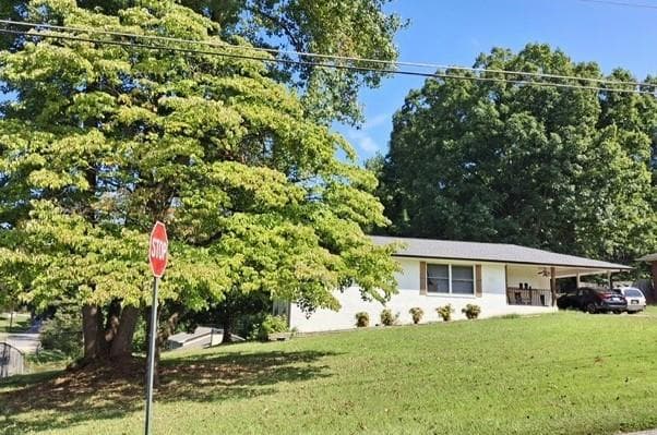 3 bedroom, 2 bathroom, 1,054 sq ft single family residence under contract at 1340 Center Street, Mableton, GA 30126 — photo 2