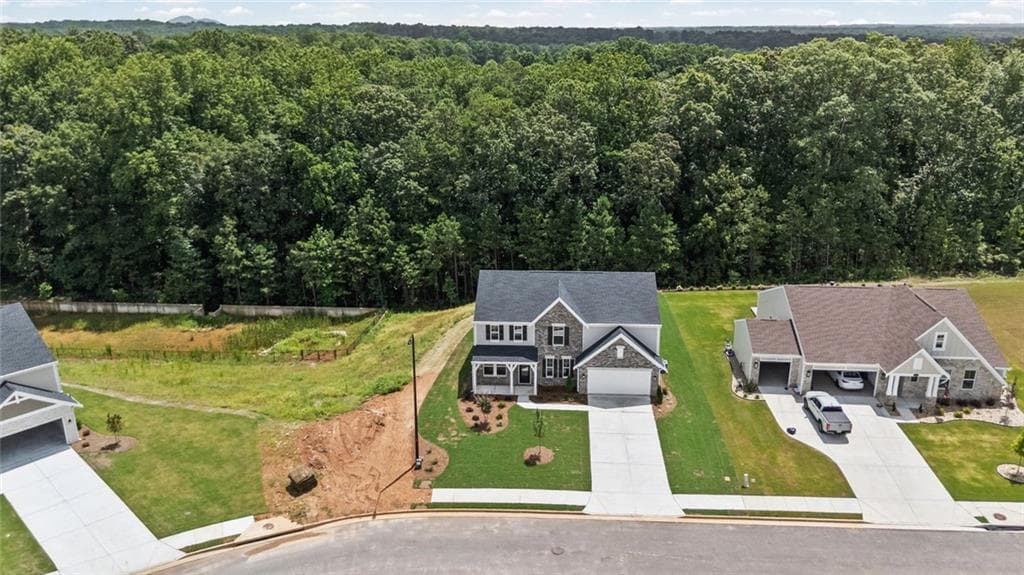 4 bedroom, 3 bathroom, 2,797 sq ft single family residence under contract at 208 Pickens Bluff Lane, Hiram, GA 30141 — photo 2