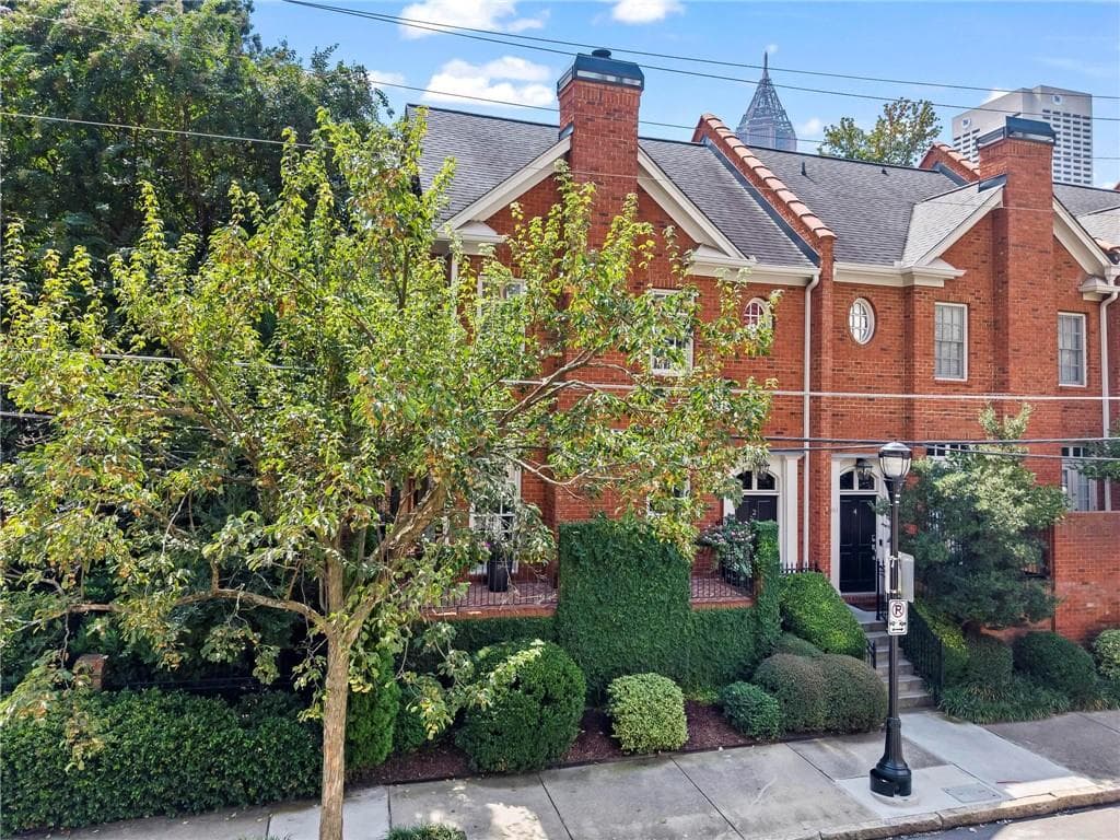 2 bedroom, 3 bathroom, 1,648 sq ft condominium for sale at 774 Piedmont Avenue 2A, Atlanta, GA 30308