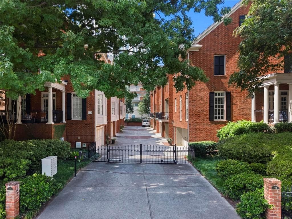 2 bedroom, 3 bathroom, 1,648 sq ft condominium for sale at 774 Piedmont Avenue 2A, Atlanta, GA 30308 — photo 5