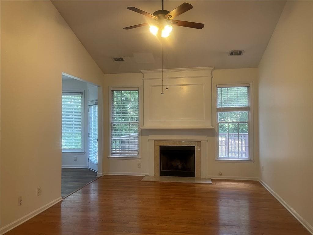 4 bedroom, 3 bathroom, 3,063 sq ft single family residence for sale at 3338 Maxwell Drive, Marietta, GA 30060 — photo 4