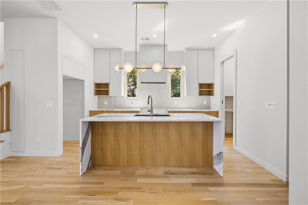 5 bedroom, 4 bathroom townhouse for sale at 1010 Boulevard SE B, Atlanta, GA 30312 — photo 7