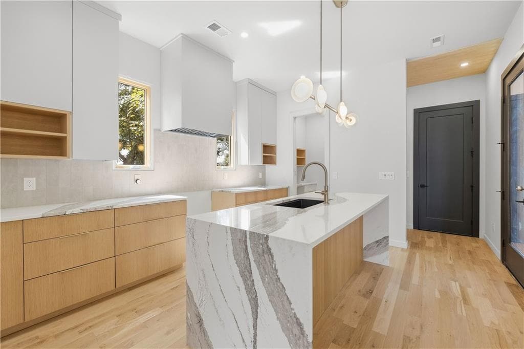 5 bedroom, 4 bathroom townhouse for sale at 1010 Boulevard SE B, Atlanta, GA 30312 — photo 9