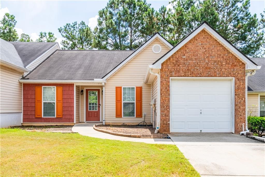 4 bedroom, 2 bathroom, 1,181 sq ft townhouse for sale at 5503 Union Pointe Place, Union City, GA 30291