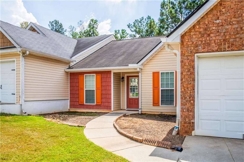 4 bedroom, 2 bathroom, 1,181 sq ft townhouse for sale at 5503 Union Pointe Place, Union City, GA 30291 — photo 6