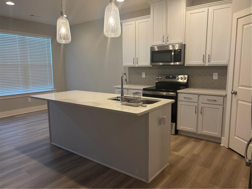 3 bedroom, 3 bathroom, 1,808 sq ft townhouse for rent at 2486 Honey Way, Conyers, GA 30013 for $2,550 a month — photo 8