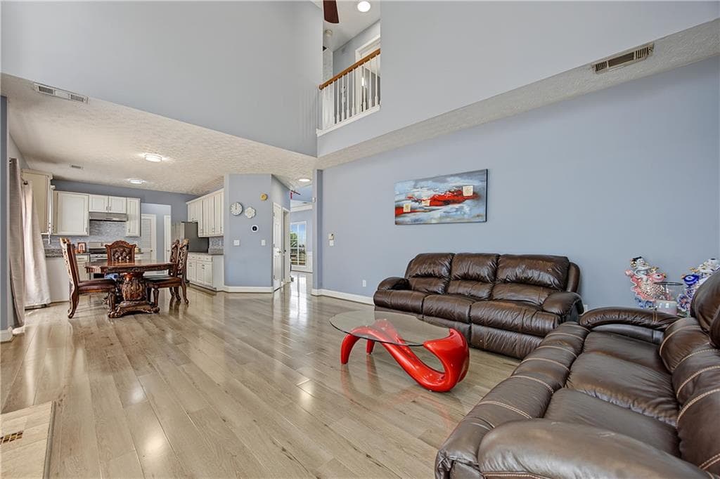 3 bedroom, 3 bathroom, 1,694 sq ft single family residence for sale at 3465 Berwick South Drive, Duluth, GA 30096 — photo 8