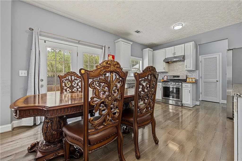 3 bedroom, 3 bathroom, 1,694 sq ft single family residence for sale at 3465 Berwick South Drive, Duluth, GA 30096 — photo 9