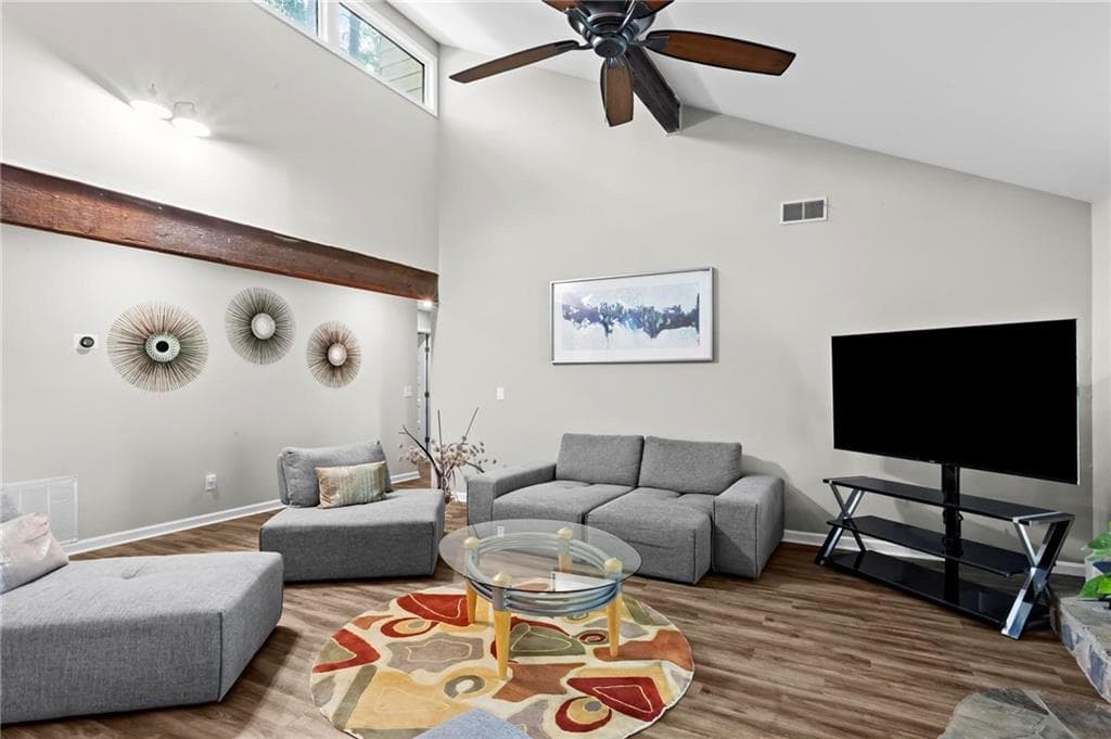 3 bedroom, 2 bathroom, 1,827 sq ft single family residence for rent at 2985 Christophers Court, Marietta, GA 30062 for $3,000 a month — photo 5