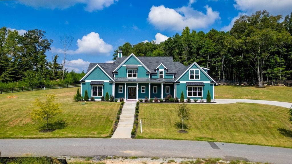 5 bedroom, 4 bathroom, 3,531 sq ft single family residence for sale at 3068 Turning Creek Trail, Dacula, GA 30019 — photo 2