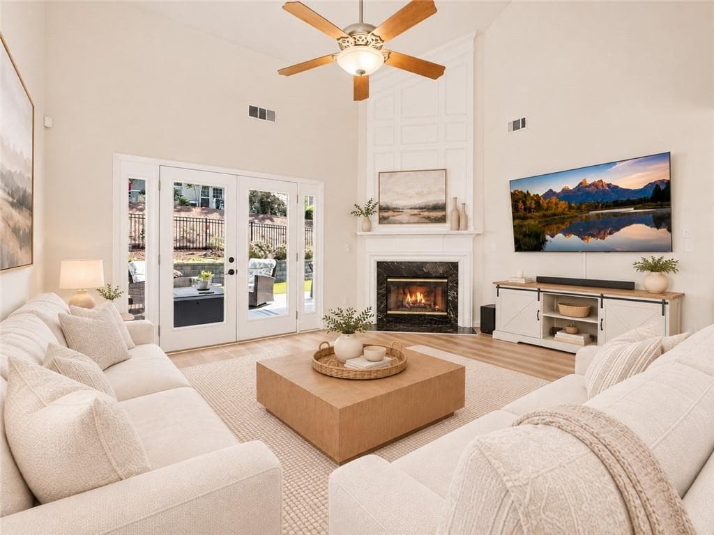 3 bedroom, 3 bathroom, 2,208 sq ft single family residence for sale at 1550 Seneca Avenue, Cumming, GA 30041 — photo 9