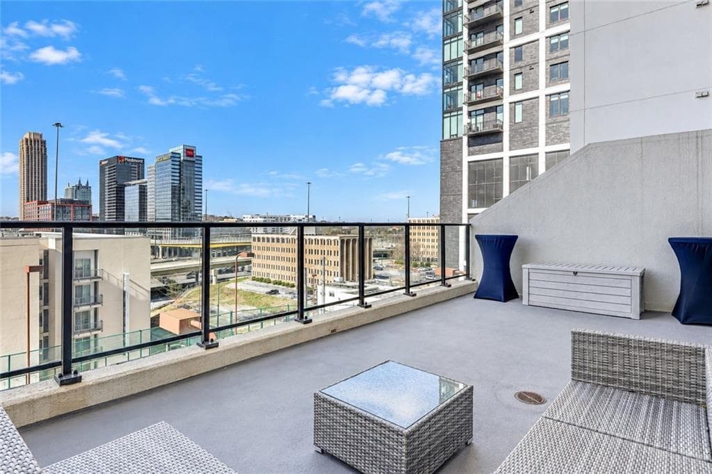 1 bedroom, 1 bathroom, 645 sq ft condominium for sale at 1280 W Peachtree Street 805, Atlanta, GA 30309 — photo 10