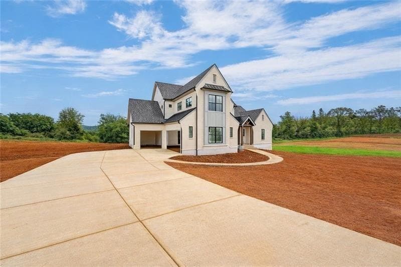 4 bedroom, 5 bathroom, 6,150 sq ft single family residence for sale at 126 Palisade Drive, Rydal, GA 30171 — photo 5