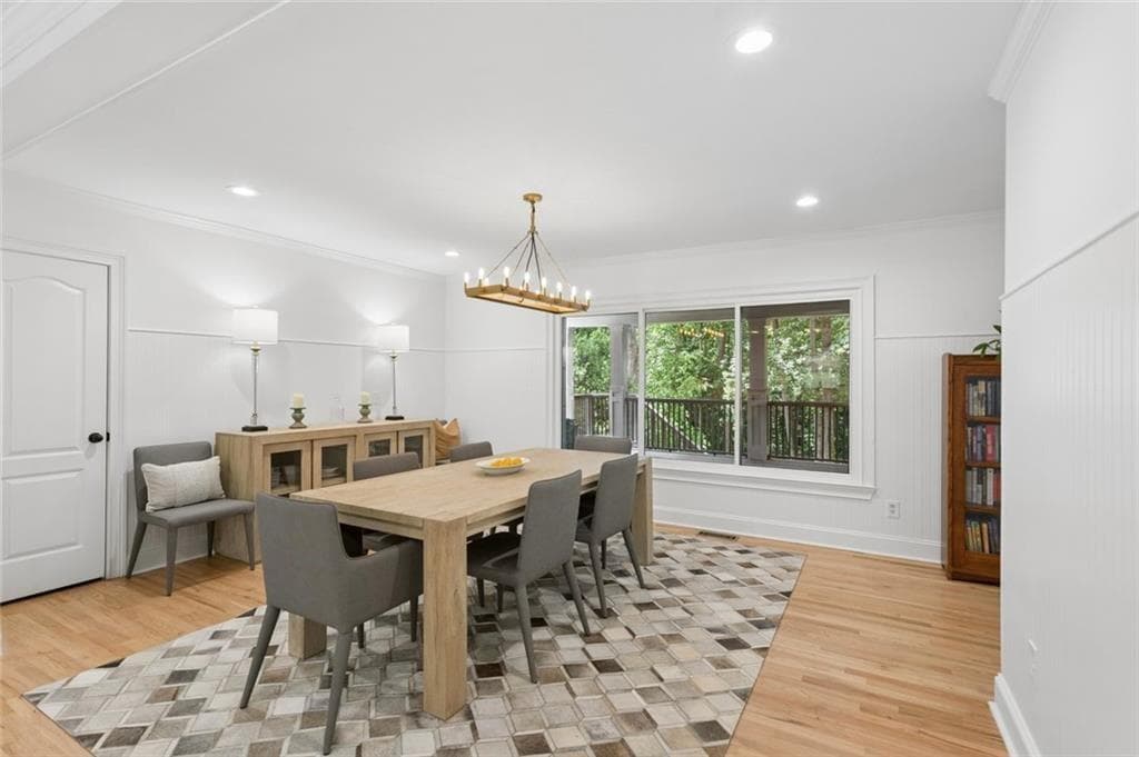 4 bedroom, 4 bathroom, 3,563 sq ft single family residence under contract at 2970 Rockingham Drive, Atlanta, GA 30327 — photo 6