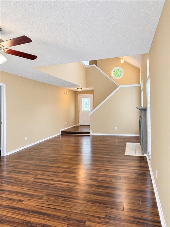 3 bedroom, 3 bathroom, 1,528 sq ft single family residence for sale at 821 Hampton Hill Court, Lawrenceville, GA 30044 — photo 10