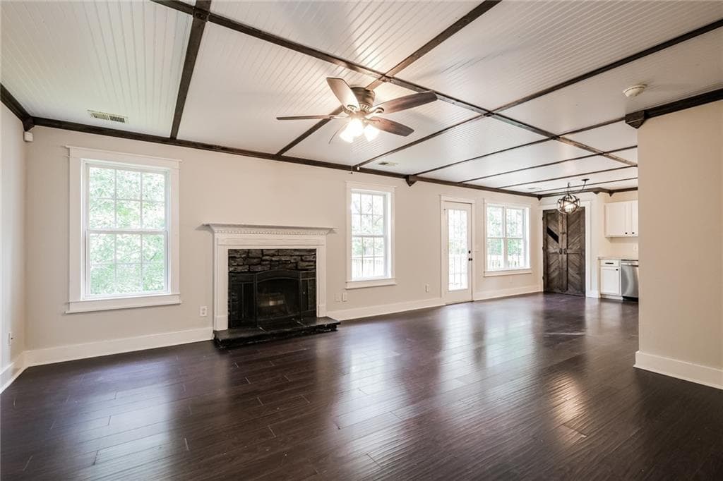 4 bedroom, 4 bathroom, 2,327 sq ft single family residence for sale at 434 Pine Tree Drive, Dawsonville, GA 30534 — photo 3