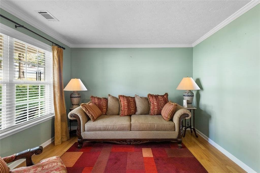 4 bedroom, 3 bathroom, 2,652 sq ft single family residence for sale at 1138 Mitford Lane, Dacula, GA 30019 — photo 6