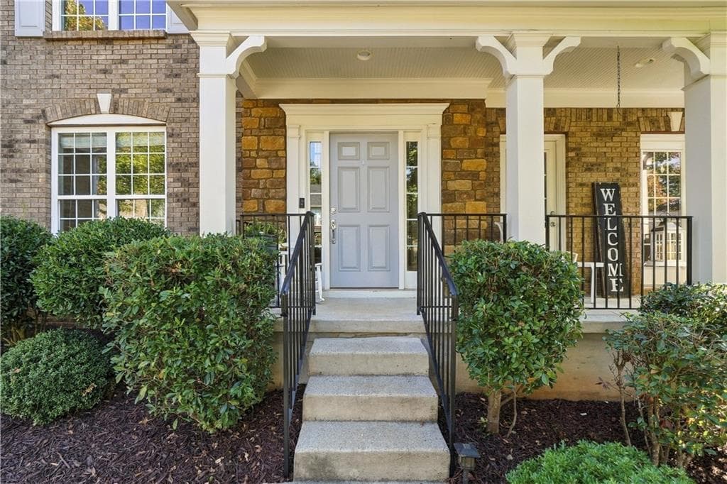 5 bedroom, 4 bathroom, 2,928 sq ft single family residence for sale at 126 Edgewater Trail, Canton, GA 30115 — photo 4