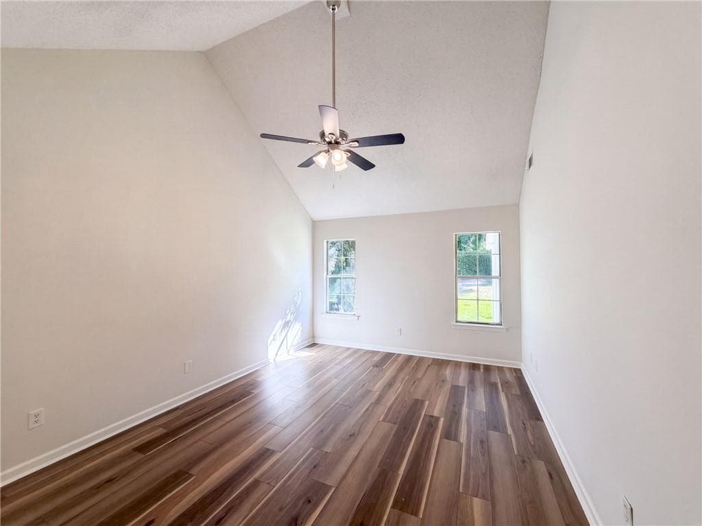 3 bedroom, 2 bathroom, 1,384 sq ft single family residence for sale at 105 Nanci Court, Stockbridge, GA 30281 — photo 9