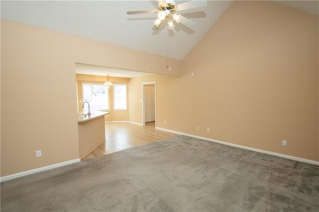 3 bedroom, 2 bathroom, 1,355 sq ft single family residence for sale at 487 Spring Street, Social Circle, GA 30025 — photo 5