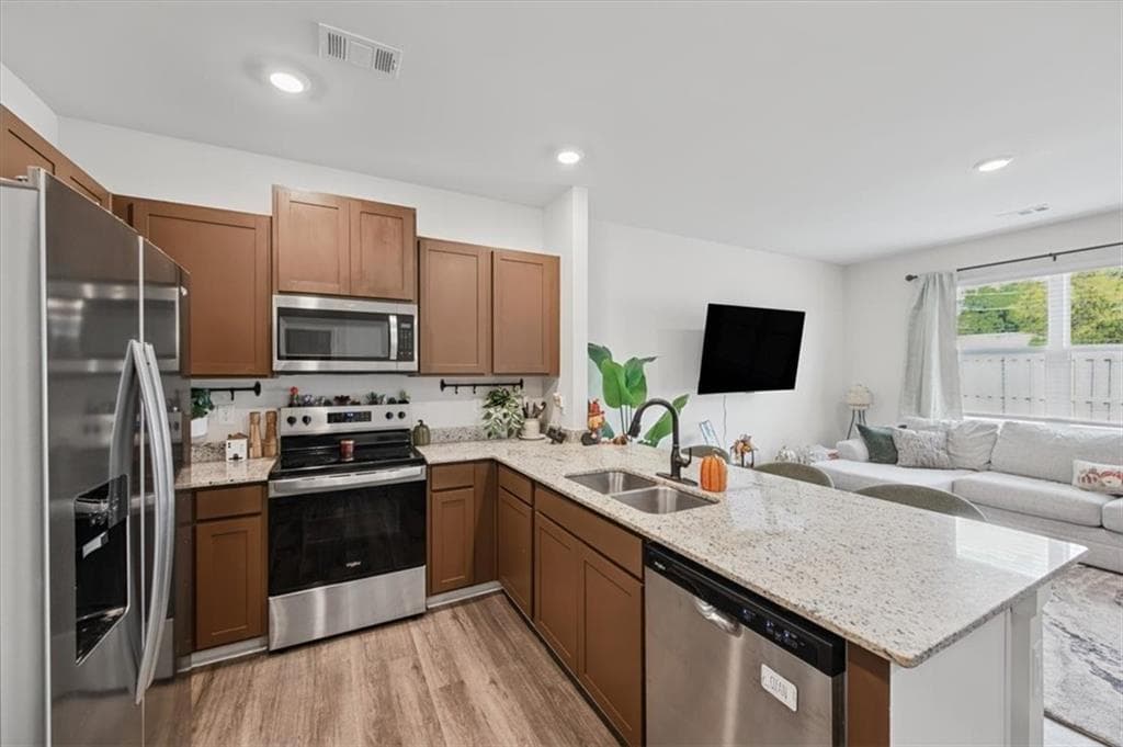 3 bedroom, 3 bathroom, 1,292 sq ft townhouse for sale at 1005 N 2nd Avenue 6, Rome, GA 30165 — photo 5