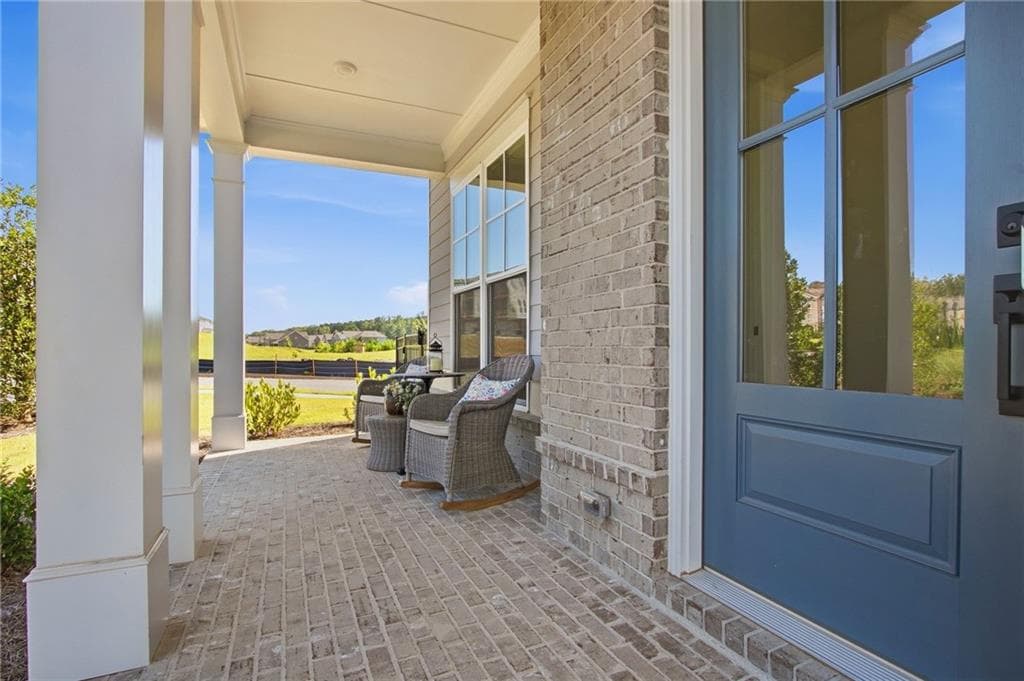 4 bedroom, 3 bathroom, 2,518 sq ft single family residence for sale at 4405 River Trail Drive, Peachtree Corners, GA 30092 — photo 4