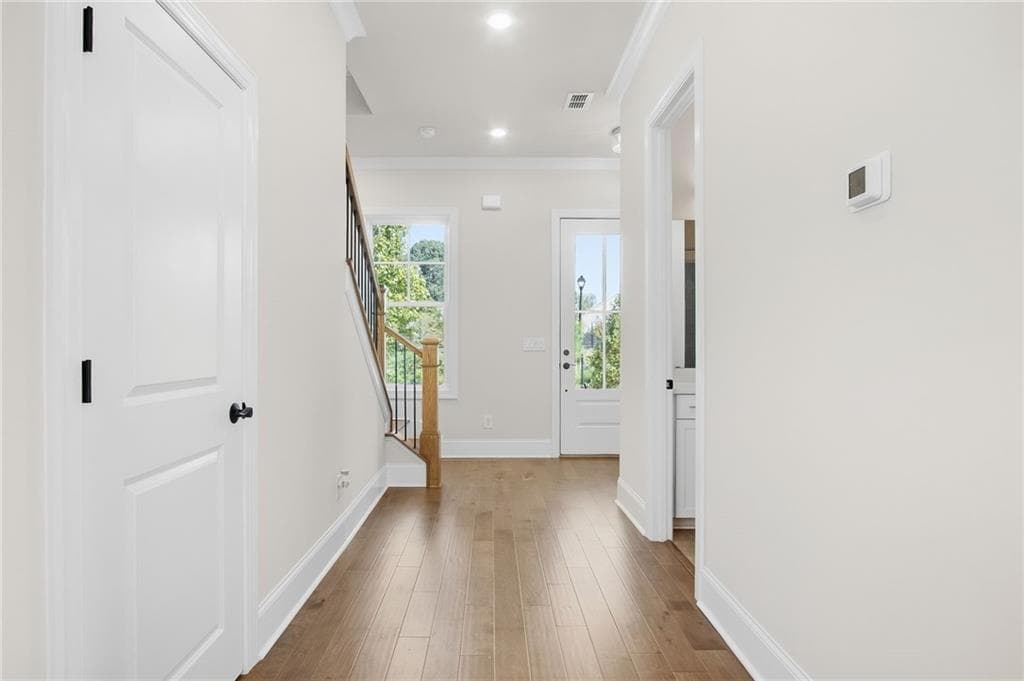 4 bedroom, 3 bathroom, 2,518 sq ft single family residence for sale at 4405 River Trail Drive, Peachtree Corners, GA 30092 — photo 10