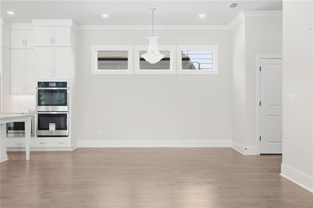 4 bedroom, 3 bathroom, 2,518 sq ft single family residence for sale at 4405 River Trail Drive, Peachtree Corners, GA 30092 — photo 9