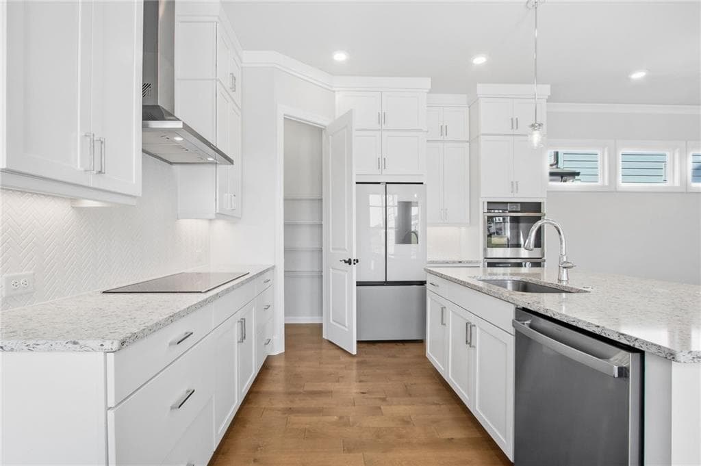 4 bedroom, 3 bathroom, 2,518 sq ft single family residence for sale at 4405 River Trail Drive, Peachtree Corners, GA 30092 — photo 6