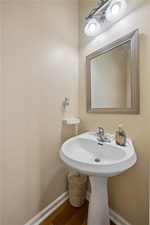 2 bedroom, 3 bathroom, 2,124 sq ft townhouse for sale at 3201 Waters Edge Trail, Roswell, GA 30075 — photo 8