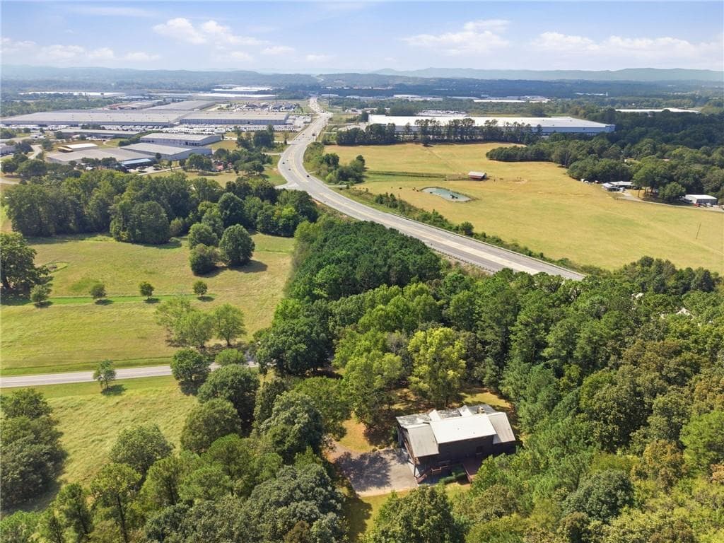 5 bedroom, 3 bathroom, 2,712 sq ft single family residence for sale at 640 Union Grove Road, Adairsville, GA 30103 — photo 3