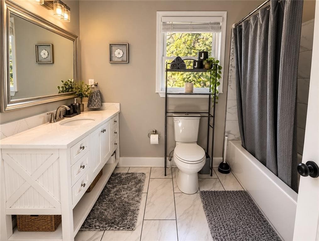 3 bedroom, 2 bathroom, 1,317 sq ft single family residence for sale at 3613 Ale Circle, East Point, GA 30344 — photo 10