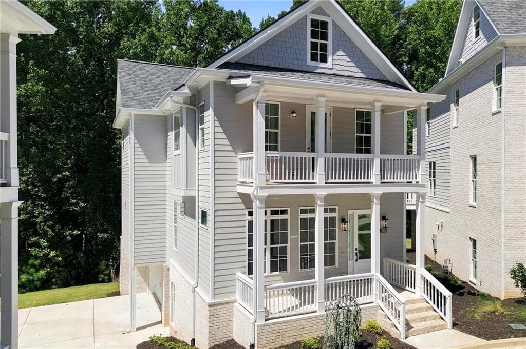3 bedroom, 5 bathroom, 3,144 sq ft single family residence for sale at 3050 Kara Court, Roswell, GA 30076 — photo 2