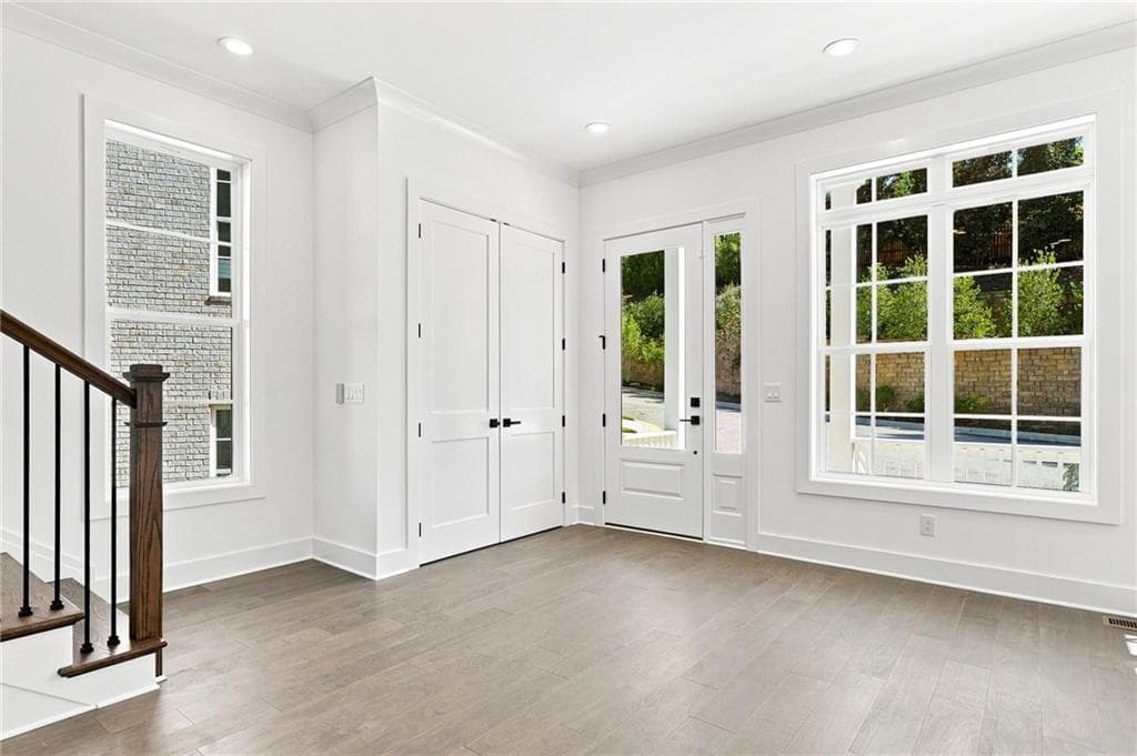 3 bedroom, 5 bathroom, 3,144 sq ft single family residence for sale at 3050 Kara Court, Roswell, GA 30076 — photo 5