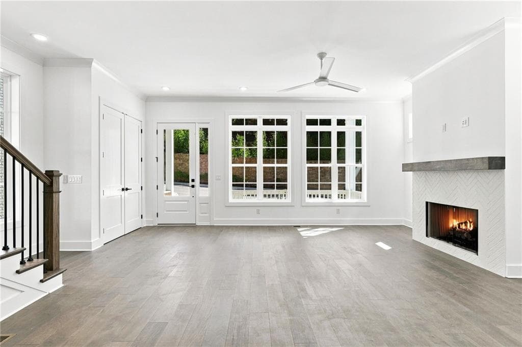 3 bedroom, 5 bathroom, 3,144 sq ft single family residence for sale at 3050 Kara Court, Roswell, GA 30076 — photo 7