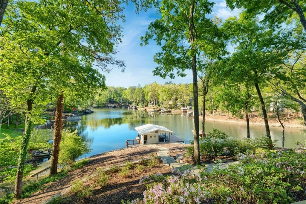 4 bedroom, 4 bathroom, 5,118 sq ft single family residence for sale at 594 Hilltop Lane, Berkeley Lake, GA 30096 — photo 2
